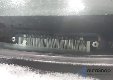 2005 Chevrolet Suburban 1500 Ls z USA, uszkodzony, nr VIN 3GNFK16Z95G101029